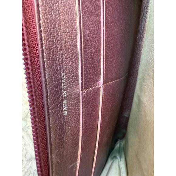 CHANEL CAMELLIA PURPLE LEATHER LONG ZIPPY WALLET - Picture 5 of 8